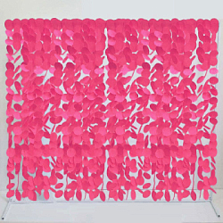 Занавес из бумажных кругов на нитях 5 шт х 2 м, малиновый